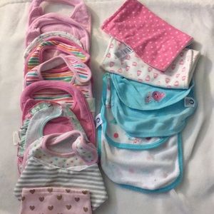 Accessories - Baby girl bibs & burp cloths. Accessories - Baby girl bibs & burp cloths.
